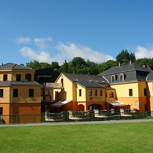 Hotel Strelnice